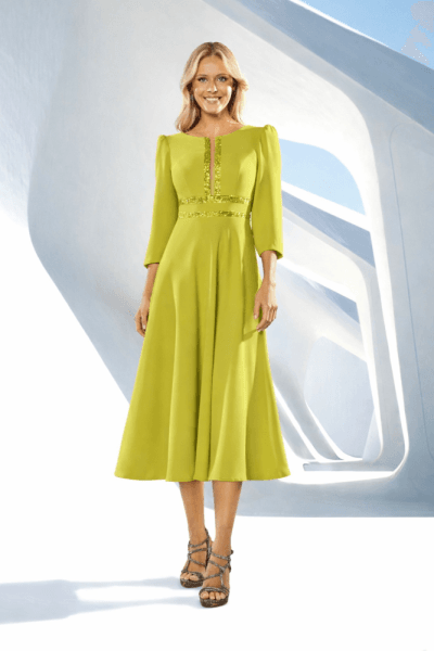 Vestido midi escote con tul y lentejuelas lima Ref. 831