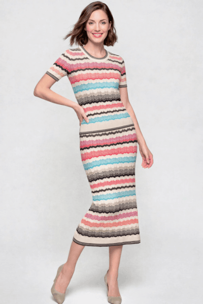 Alternative view of Falda entallada de punto estampada Ref. 26170