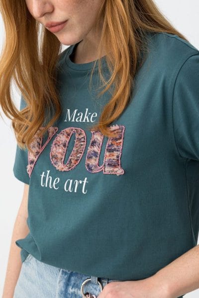 Alternative view of Camiseta verde lettering floral Ref. Skitty