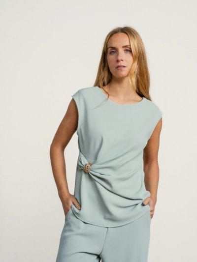 Blusa detalle dorado verde agua Ref. 267702