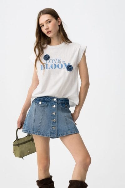 Camiseta blanca detalle floral Ref. Blissey