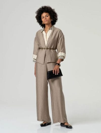 Alternative view of SURKANA Kimono corto ligero beige Ref. Inte