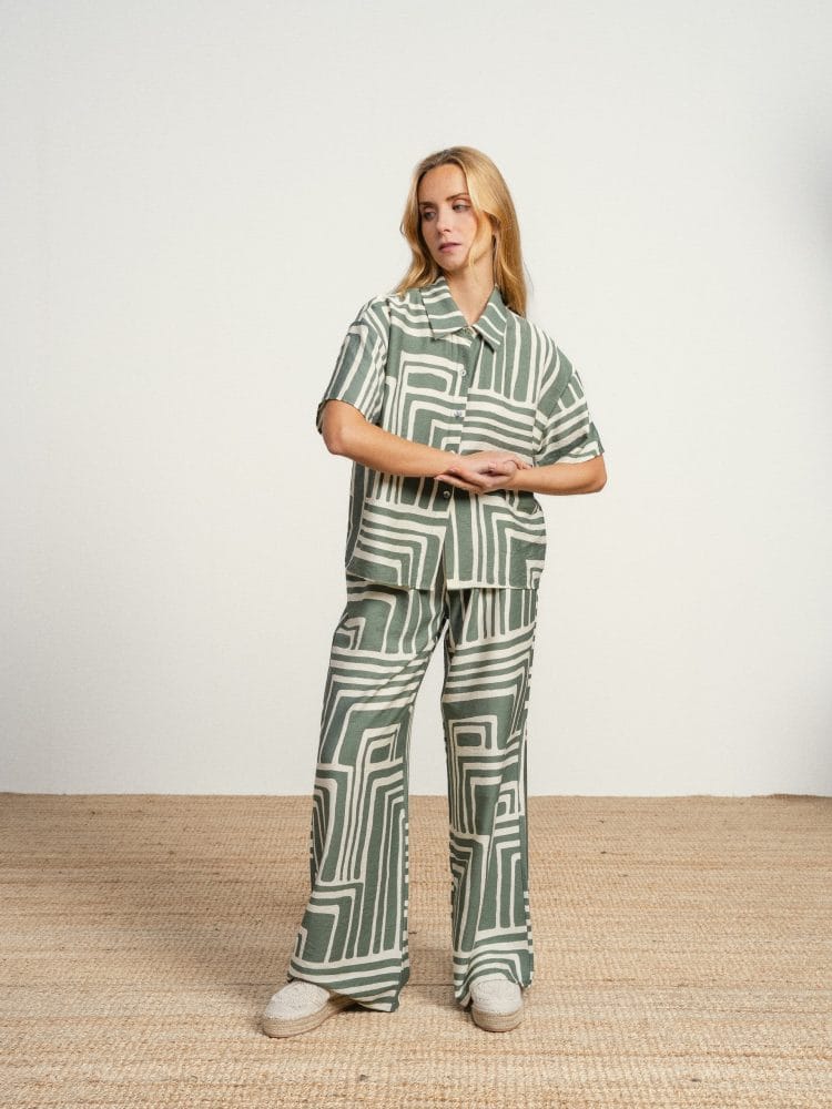 Conjunto camisa y pantalón estampado verde Ref. 269620