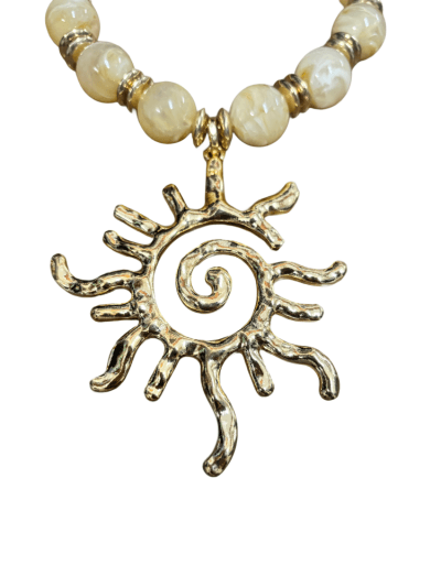 Alternative view of Collar sol esferas dorado