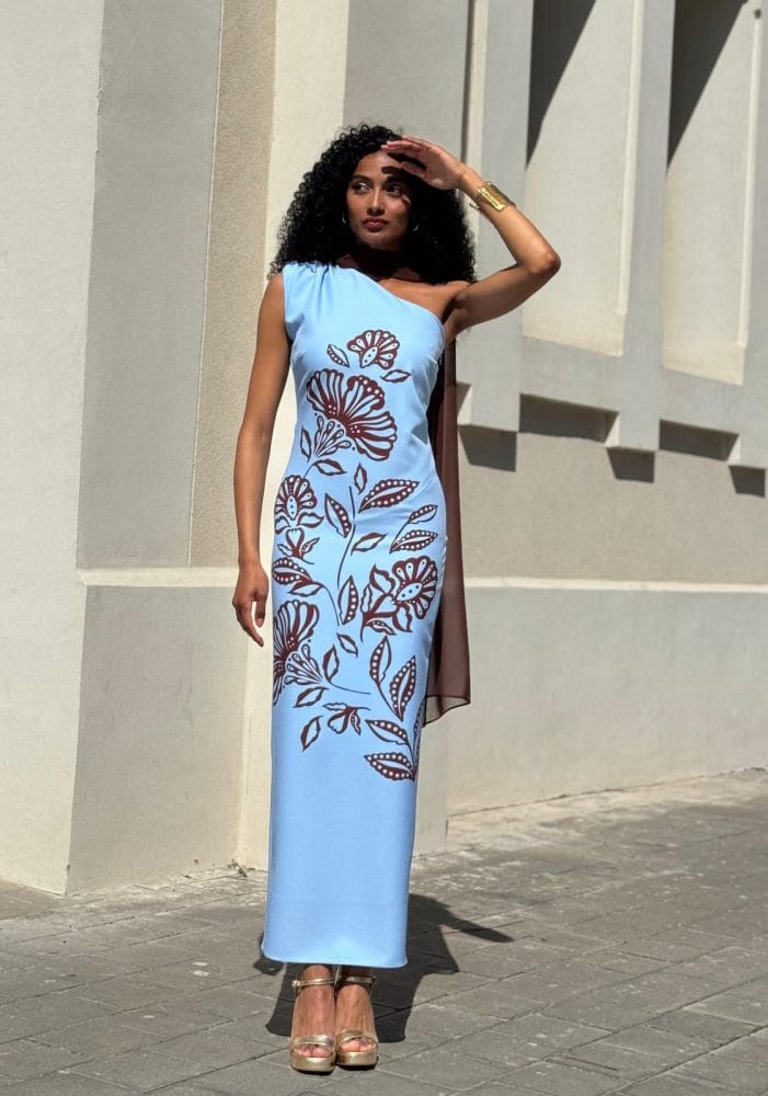 Vestido largo asimétrico azul flores Ref. 4881