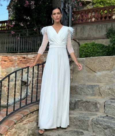 Vestido de novia blanco largo plumas Ref. 4971