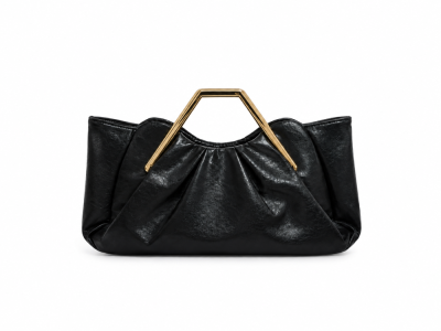 Bolso negro asa dorada geométrica